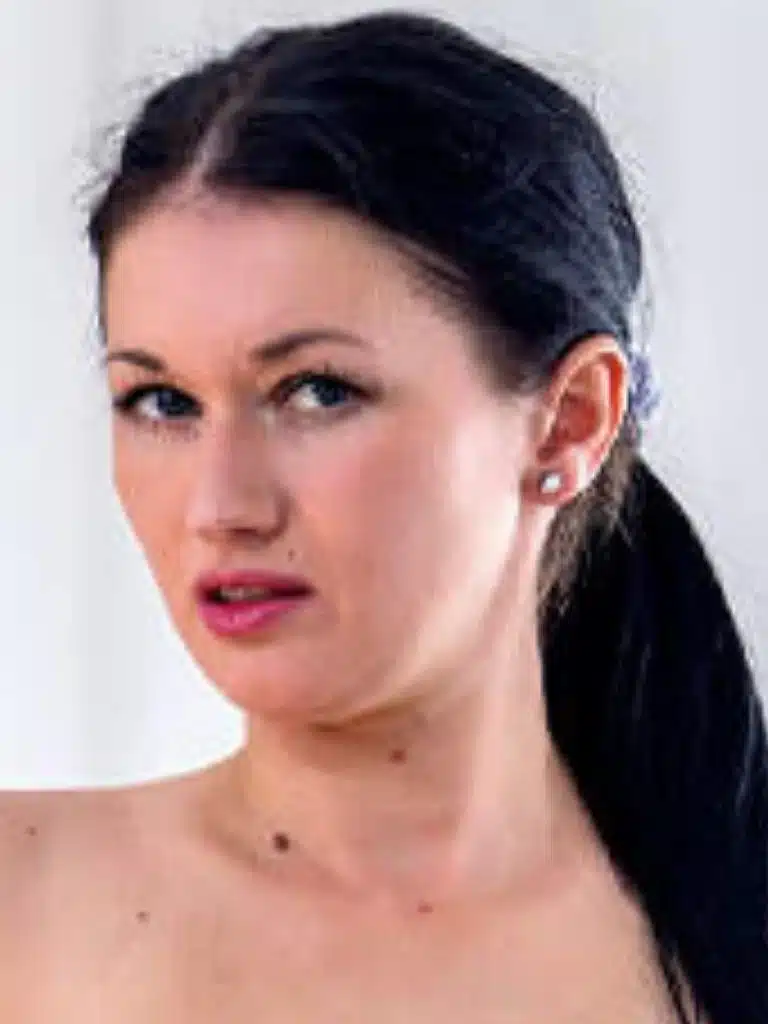 Charlie Nice Biography: Wiki, Age, Career, Height, Weight, Boyfriend, Net Worth & More